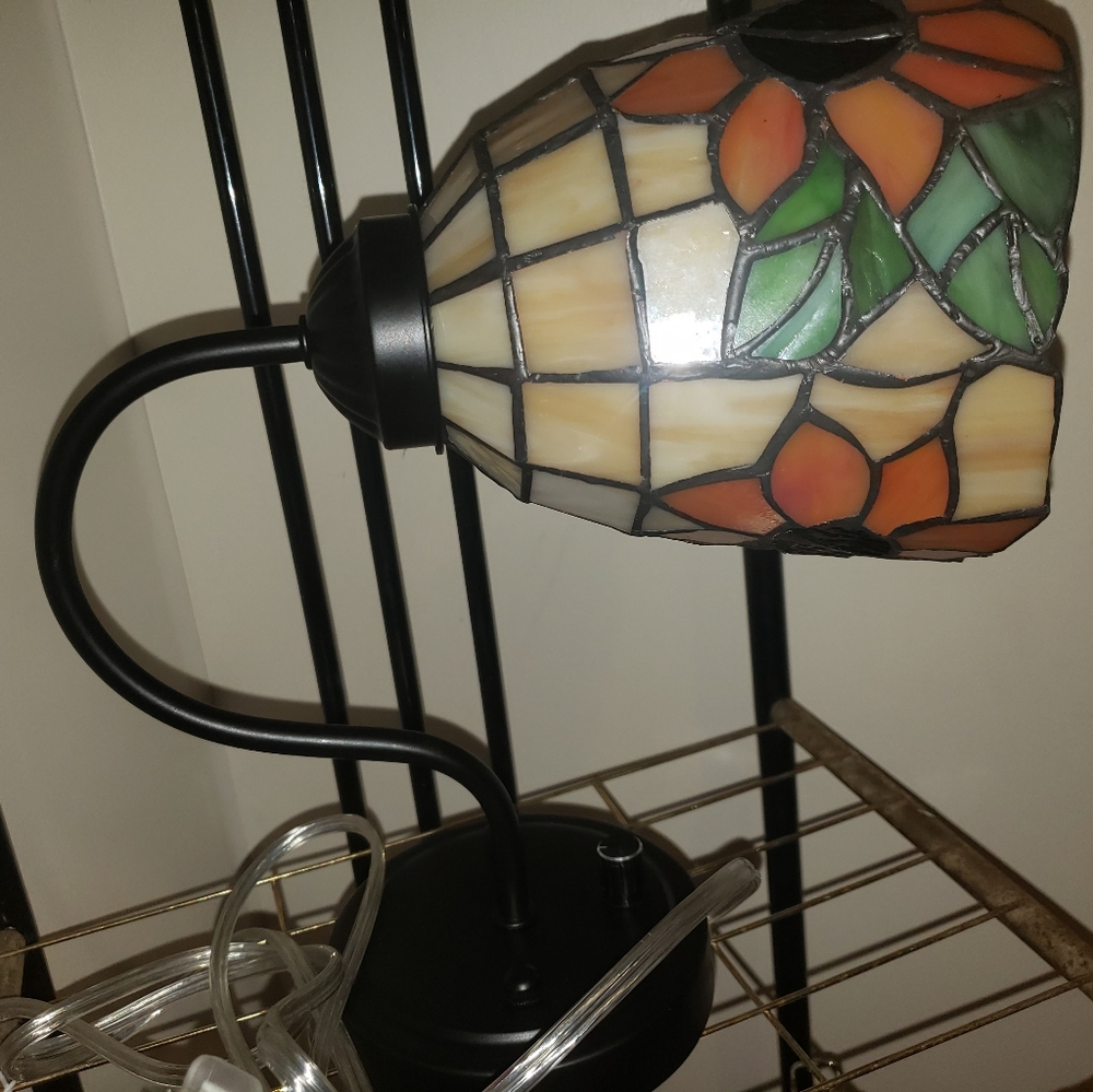 Tiffany desktop lamp